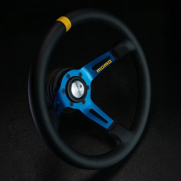 MOMO MOD. 08 330 Steering Wheel